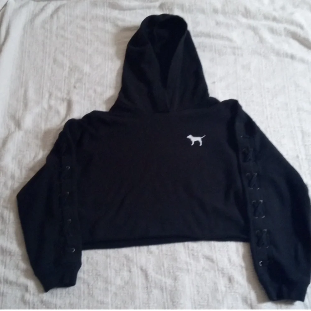 PINK hooded Sweatshirt black laced cropped hoodie gym beach pool Victoria’s - Picture 1 of 8